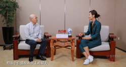 特区40年·凤凰网《先行者》对话龙8-long8科技总裁李劲松|在这个时代，最关键的是要找到自身的价值